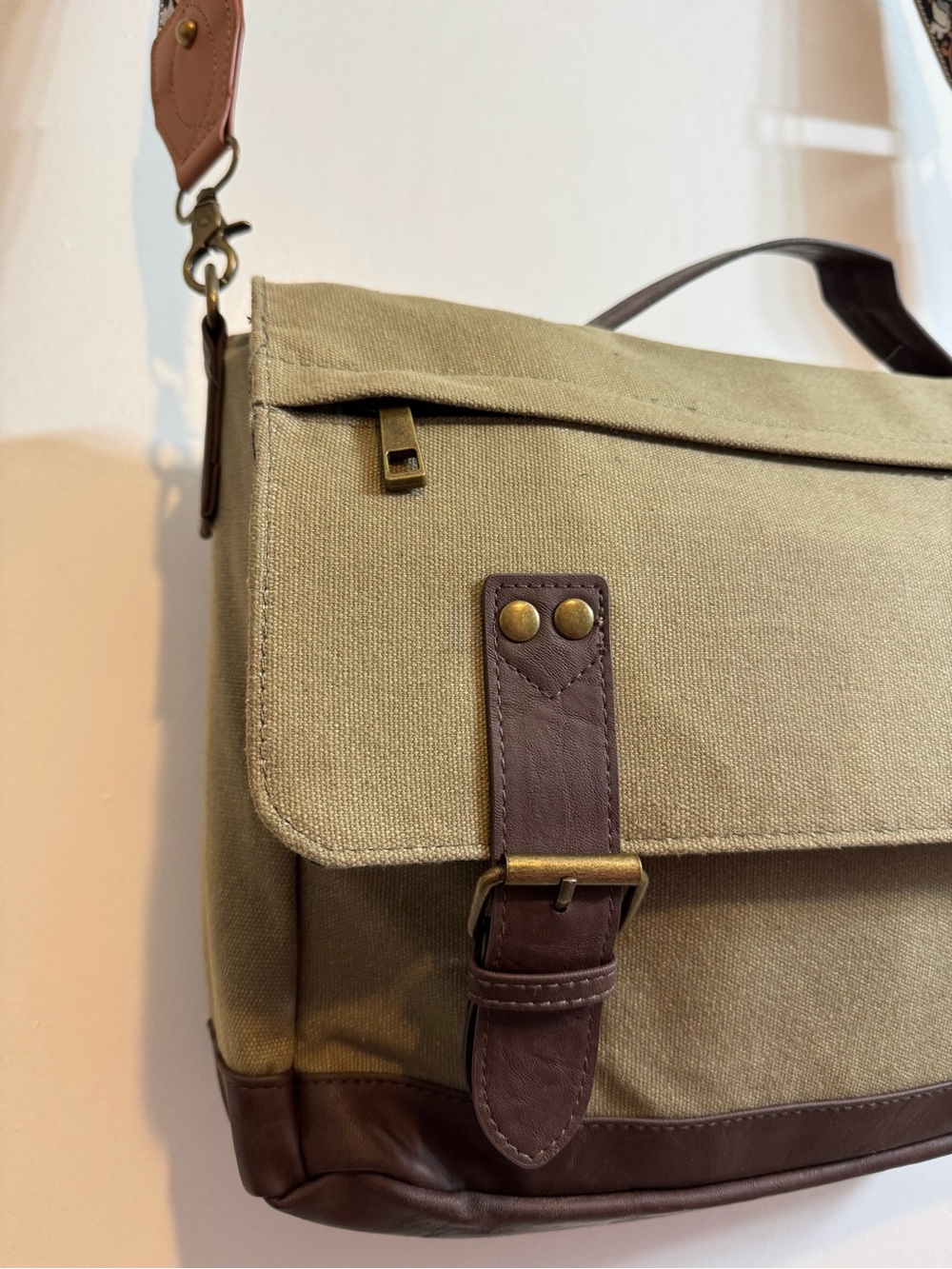 NXT BAG Messenger Bag - Picture 15 of 16